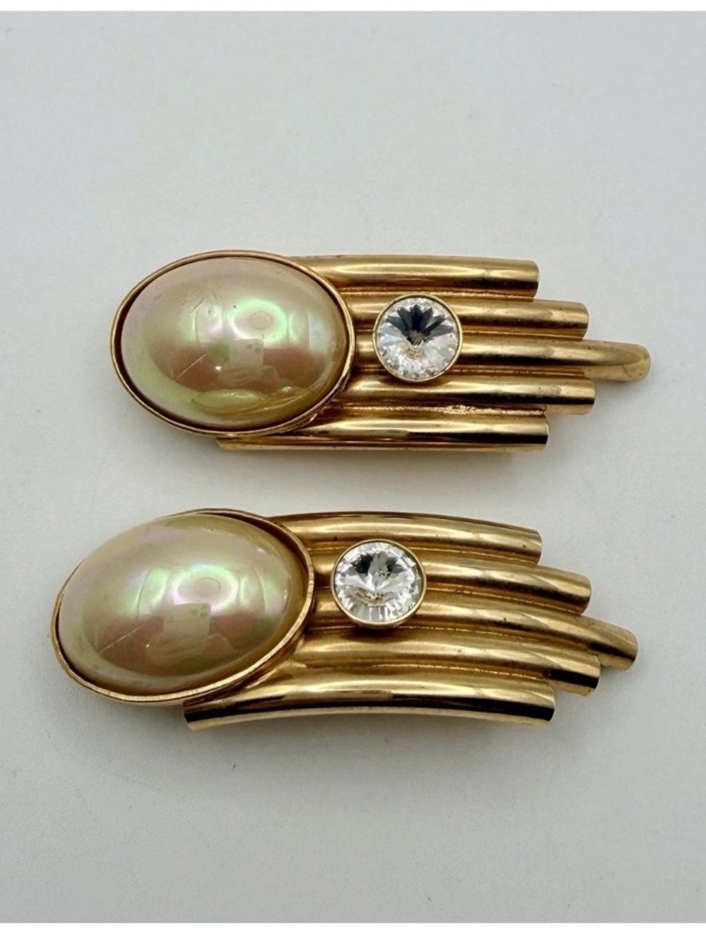 Beautiful ART DECO style ASTEE Designer Gold-Tone Faux Pearl & Crystal Clips